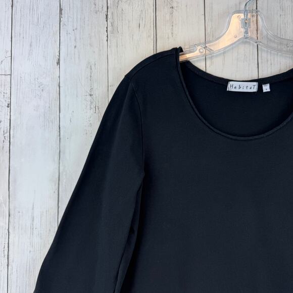 Habitat Black Asymmetrical Layered Sharkbite Hem 3/4 Sleeve Shirt Size Small - Picture 2 of 13
